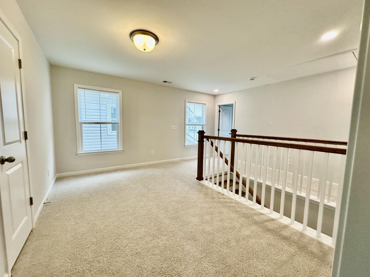 8803 Lannister Drive Photo 9