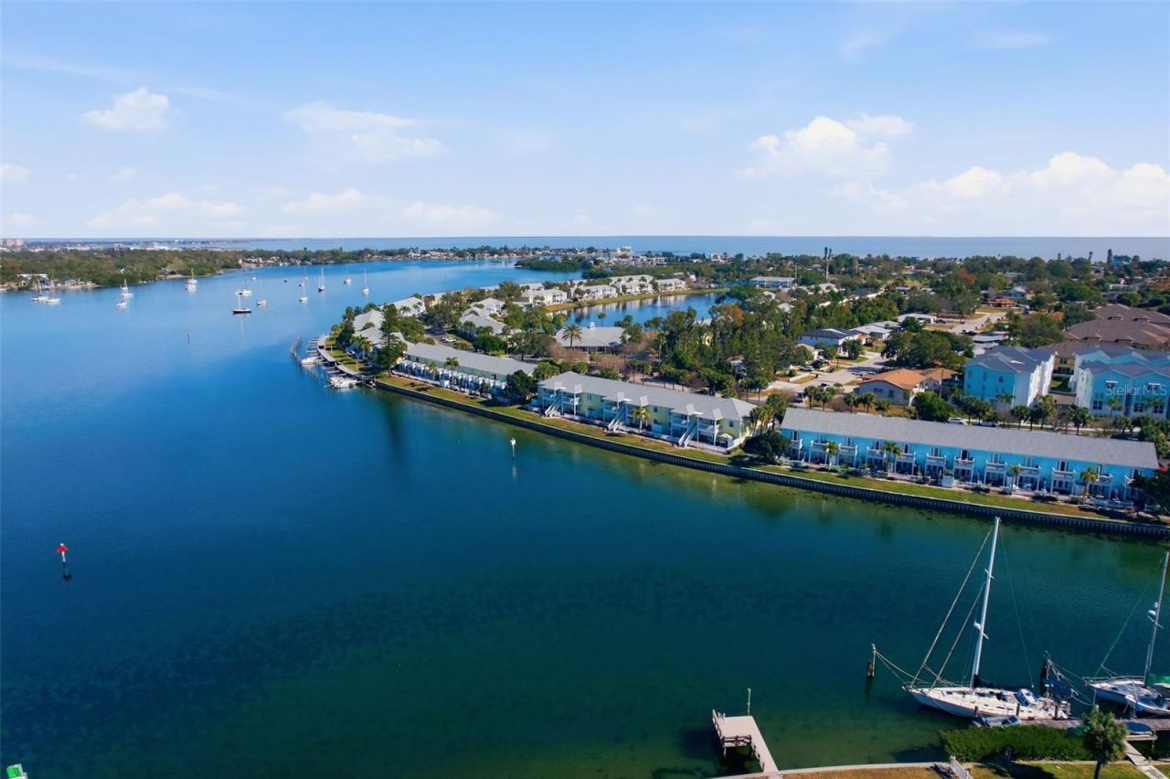 3783 Pompano Drive Se, Unit D, Saint Petersburg, FL 33705 Photo