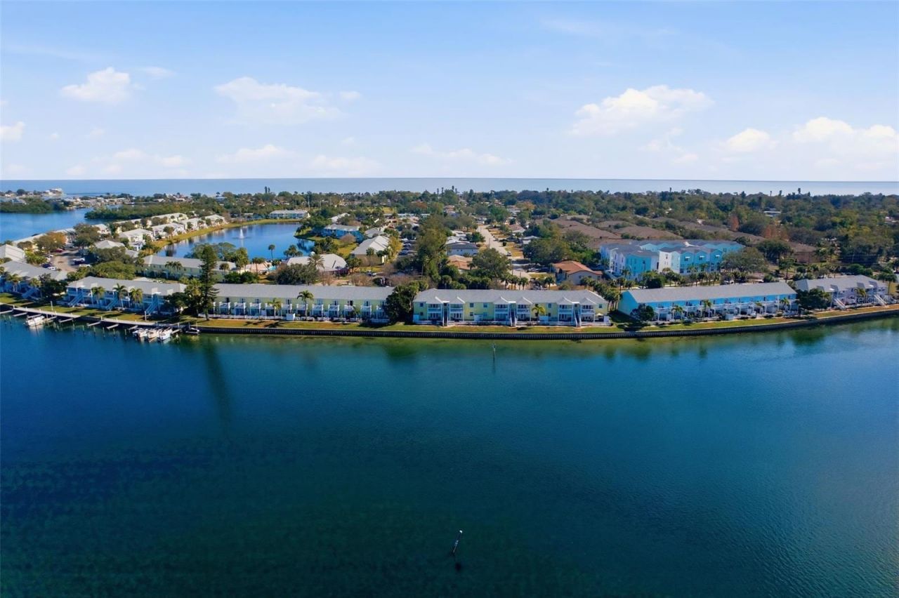 3783 Pompano Drive Se, Unit D, Saint Petersburg, FL 33705 Photo