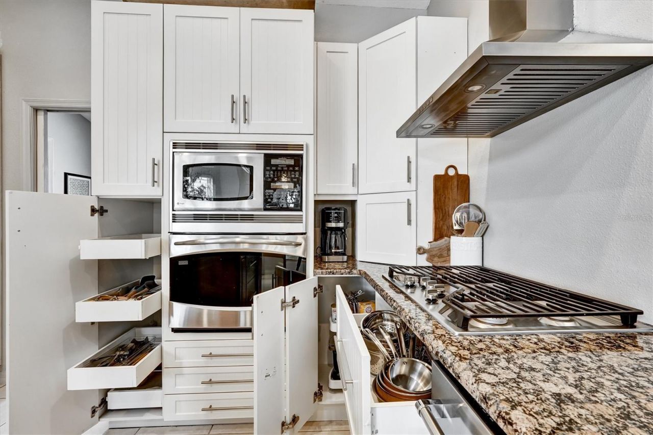 5122 Creekside Trail, Sarasota, FL 34243 Photo