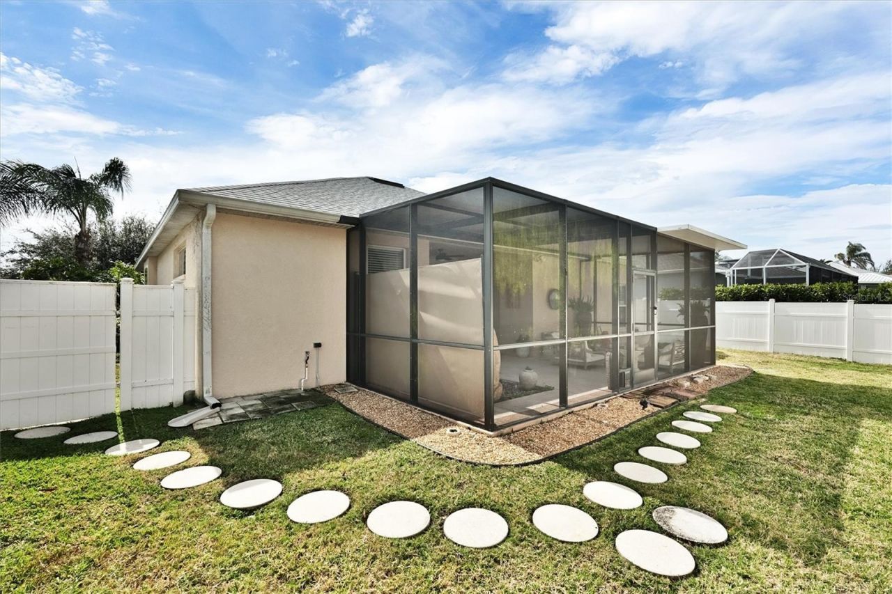 5122 Creekside Trail, Sarasota, FL 34243 Photo