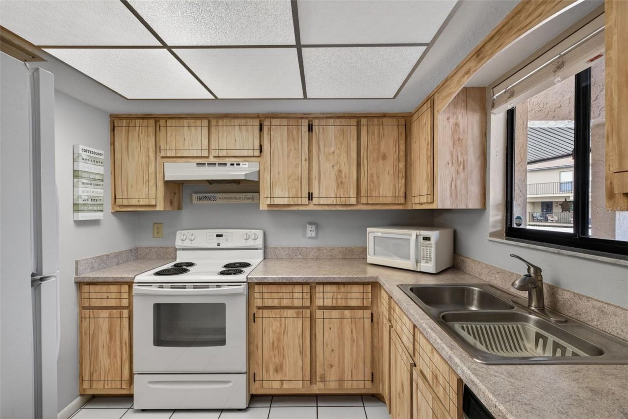 15770 Windward Way Circle, Unit 2204, Fort Myers, FL 33908 Photo
