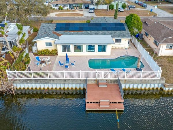 1822 WINCHESTER ROAD N, ST PETERSBURG, FL 33710