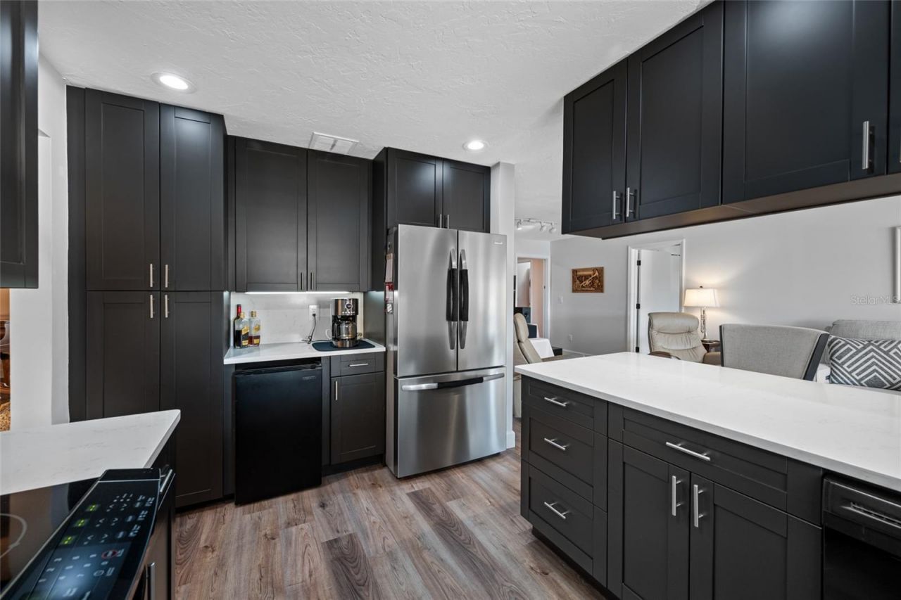 1822 Winchester Road N, Saint Petersburg, FL 33710 Photo