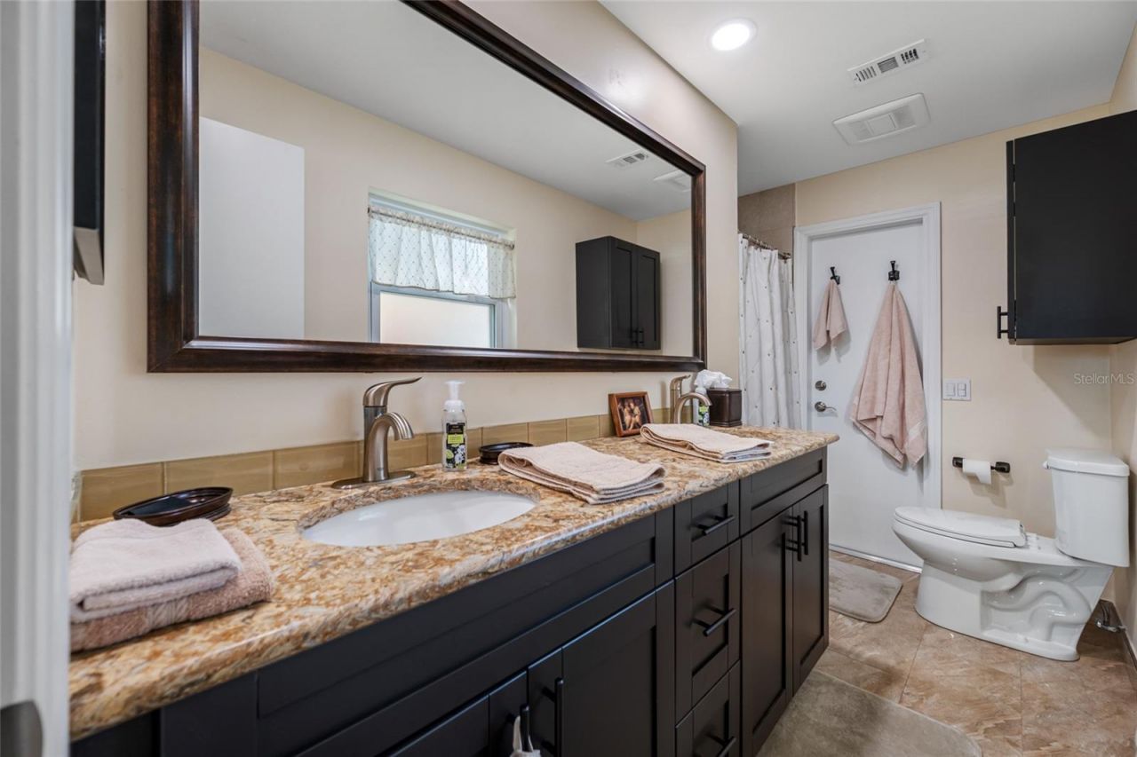 1822 Winchester Road N, Saint Petersburg, FL 33710 Photo