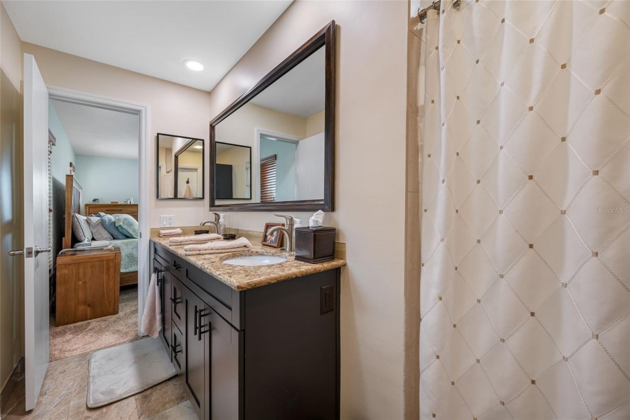 1822 Winchester Road N, Saint Petersburg, FL 33710 Photo