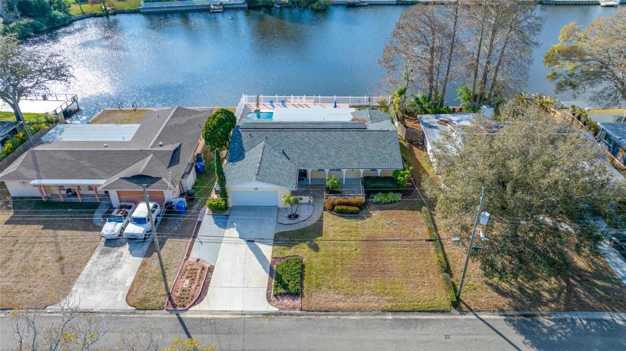 1822 Winchester Road N, Saint Petersburg, FL 33710 Photo