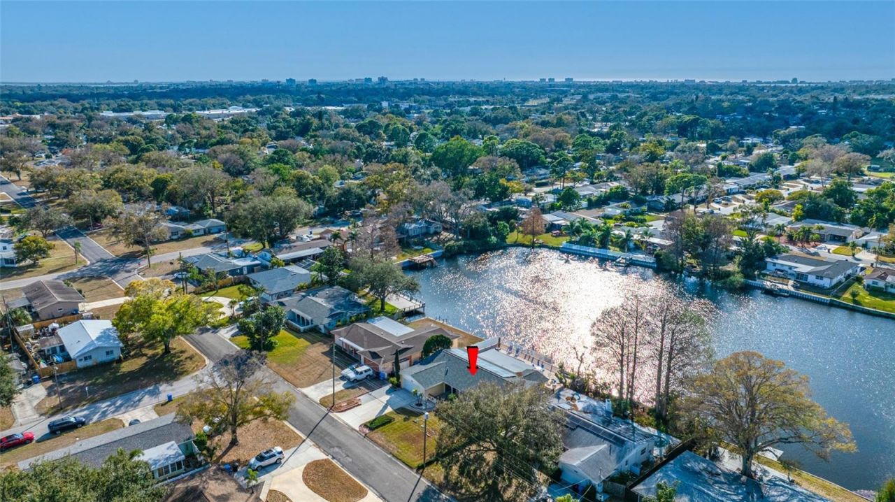 1822 Winchester Road N, Saint Petersburg, FL 33710 Photo