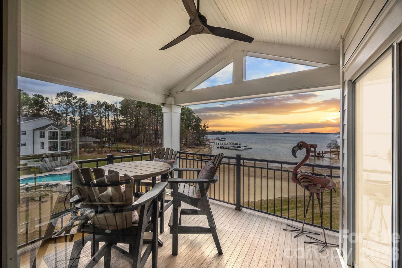 17811 Half Moon Lane, Unit I, Cornelius, NC 28031 Main Photo