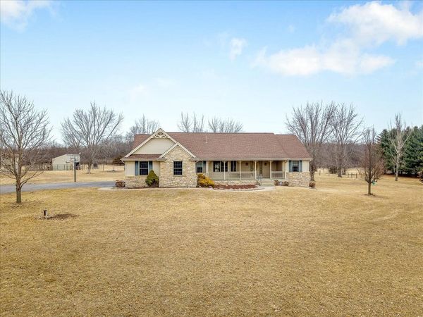 754 E Equestrian Pointe Drive, Oregon, IL 61061