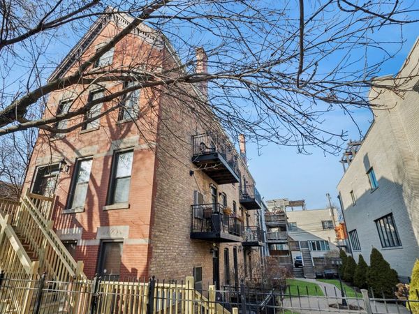 1920 W Dickens Avenue, Unit 1R, Chicago, IL 60614