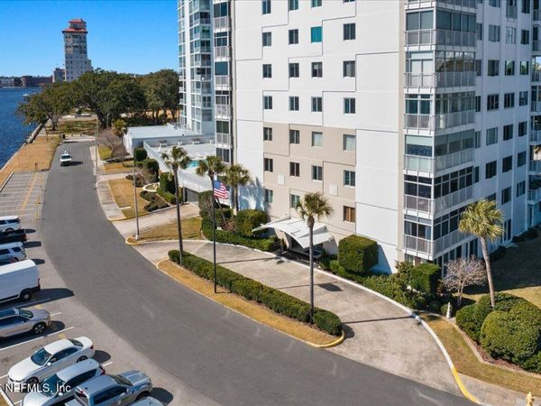 1560 LANCASTER Terrace, Unit 508, Jacksonville, FL 32204