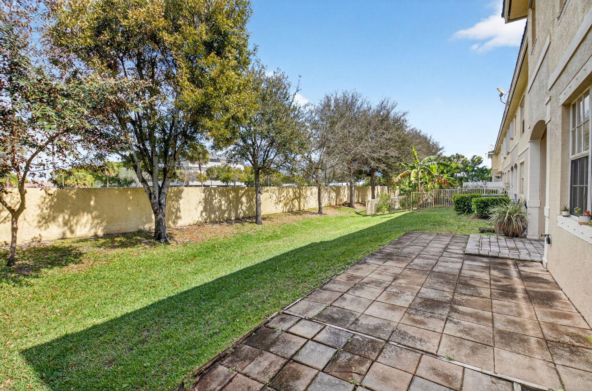 21 Largo Way, Boynton Beach, FL 33426 Photo