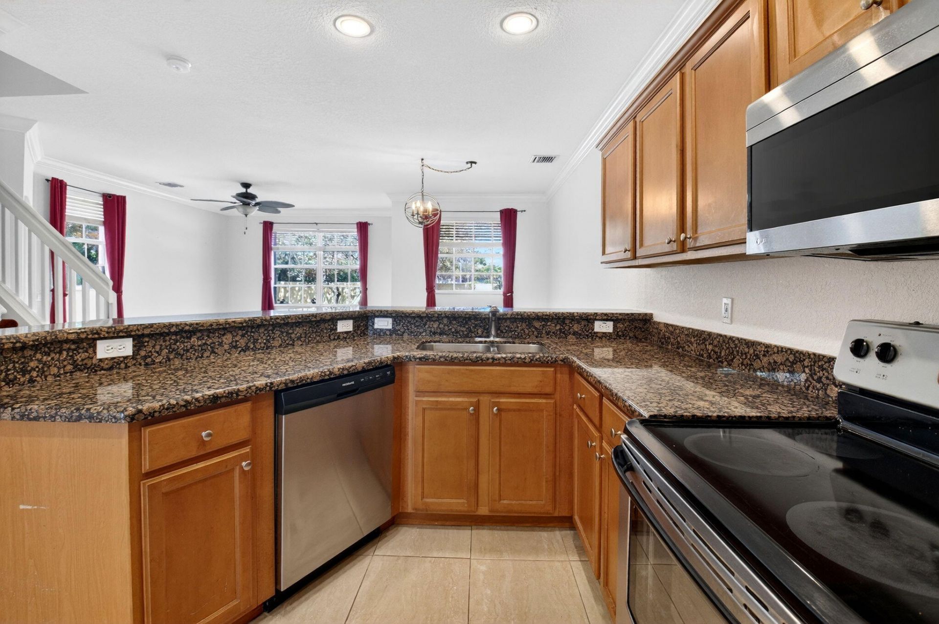 21 Largo Way, Boynton Beach, FL 33426 Photo