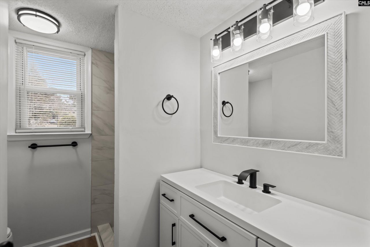 100 Marilyn Lane Photo 18