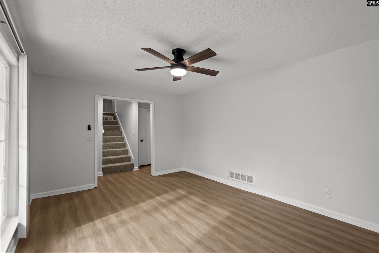 100 Marilyn Lane Photo 7