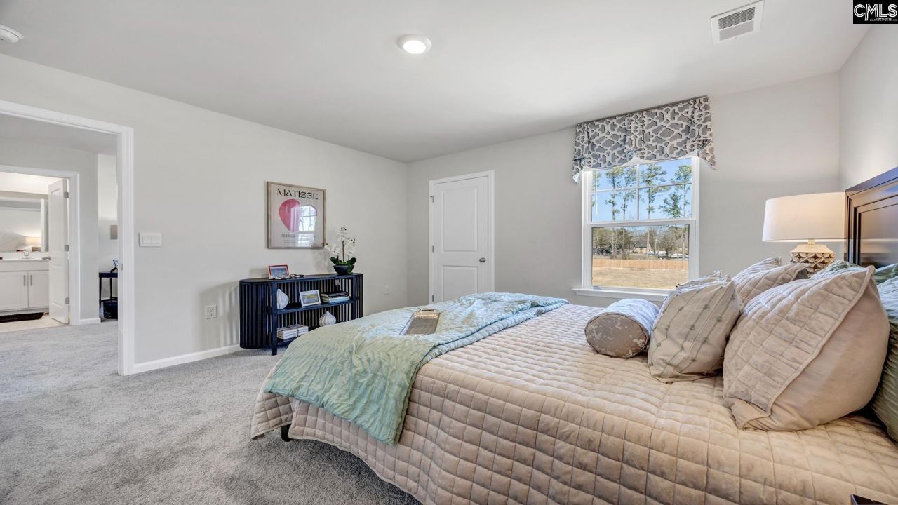 444 Leathertree Lane Photo 33