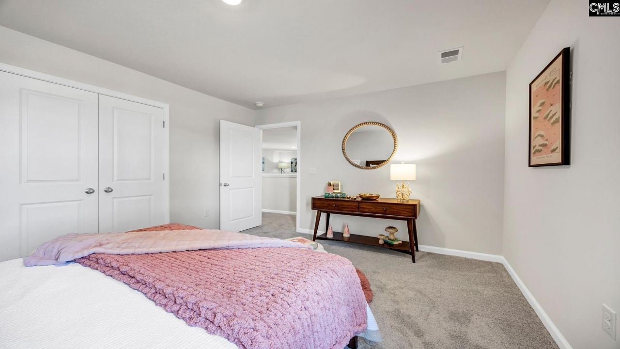 444 Leathertree Lane Photo 36