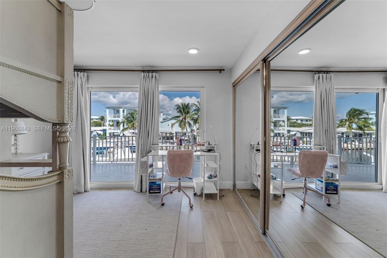 17 Poisonwood Rd, Key Largo, FL 33037 Photo