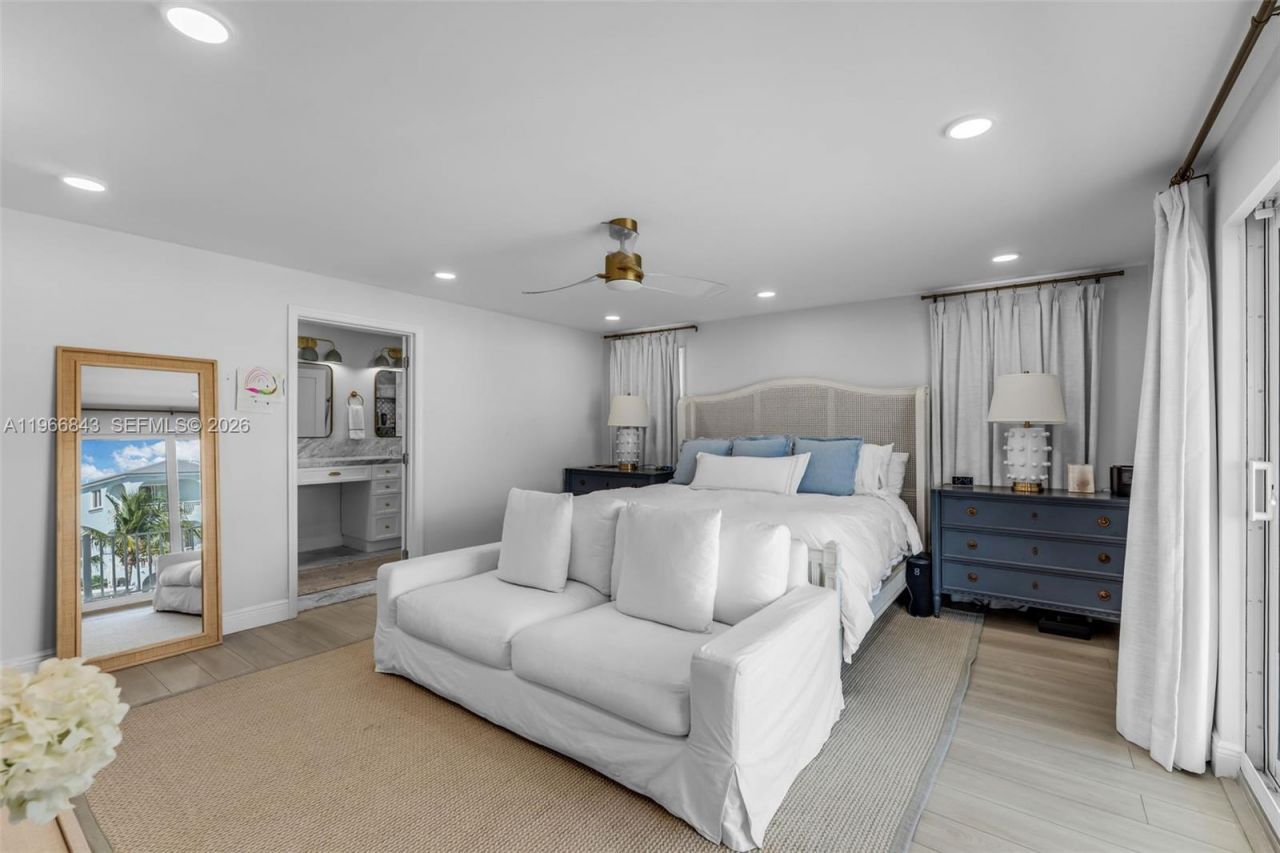 17 Poisonwood Rd, Key Largo, FL 33037 Photo