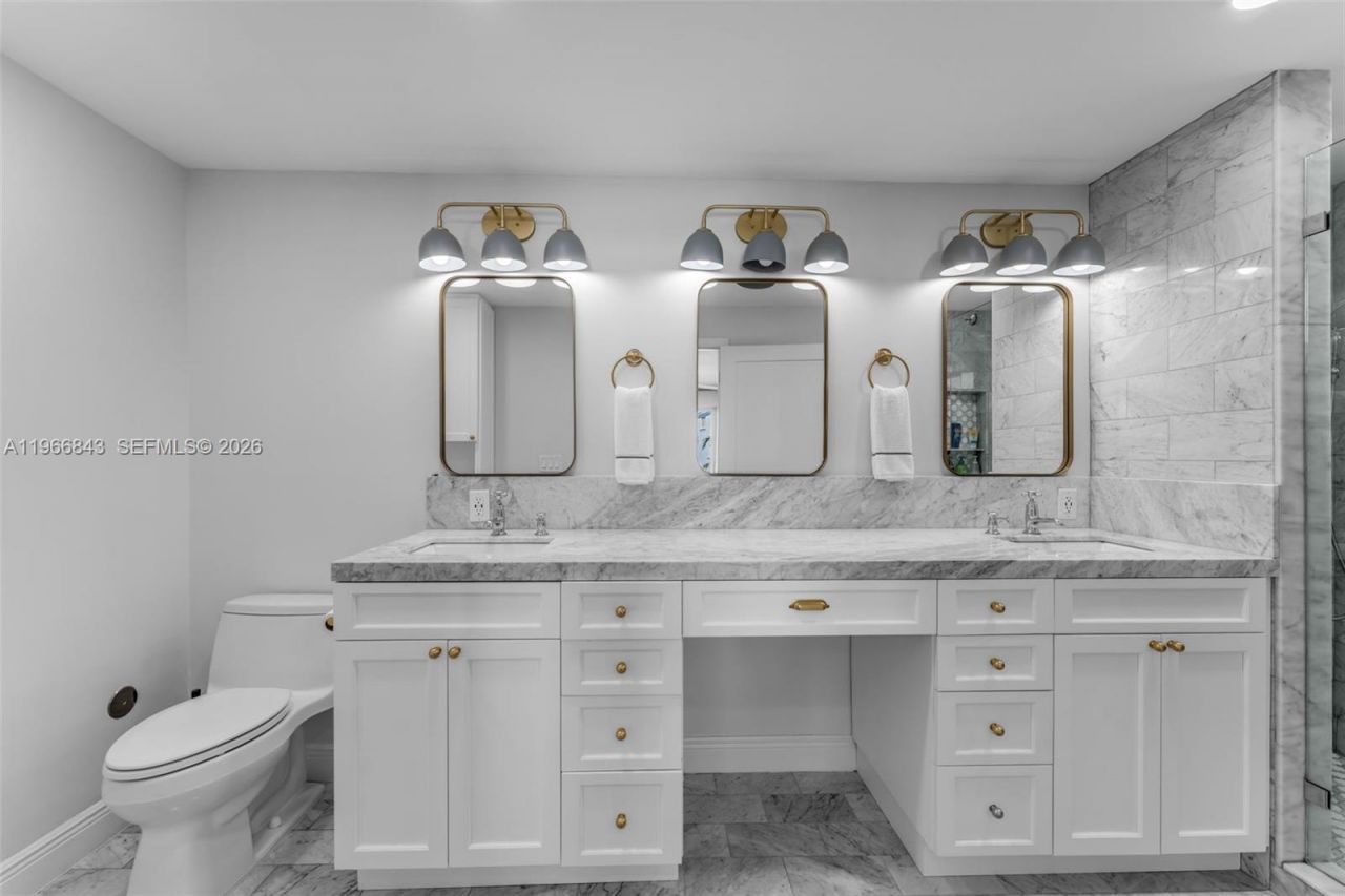 17 Poisonwood Rd, Key Largo, FL 33037 Photo