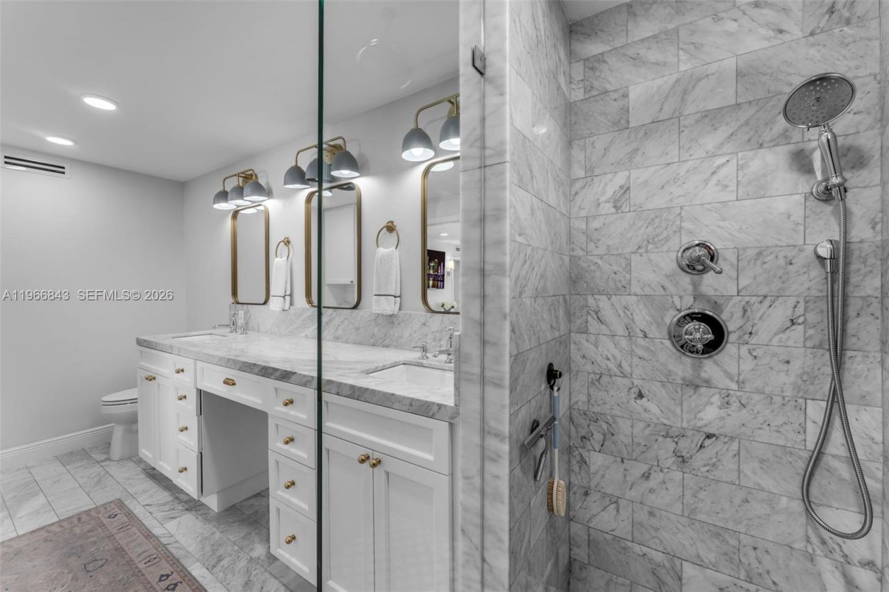 17 Poisonwood Rd, Key Largo, FL 33037 Photo