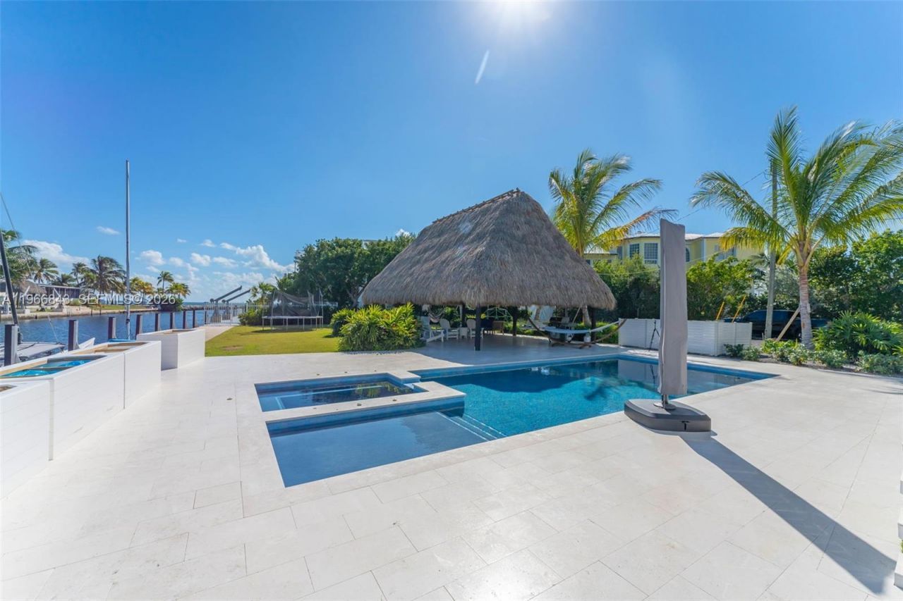 17 Poisonwood Rd, Key Largo, FL 33037 Photo