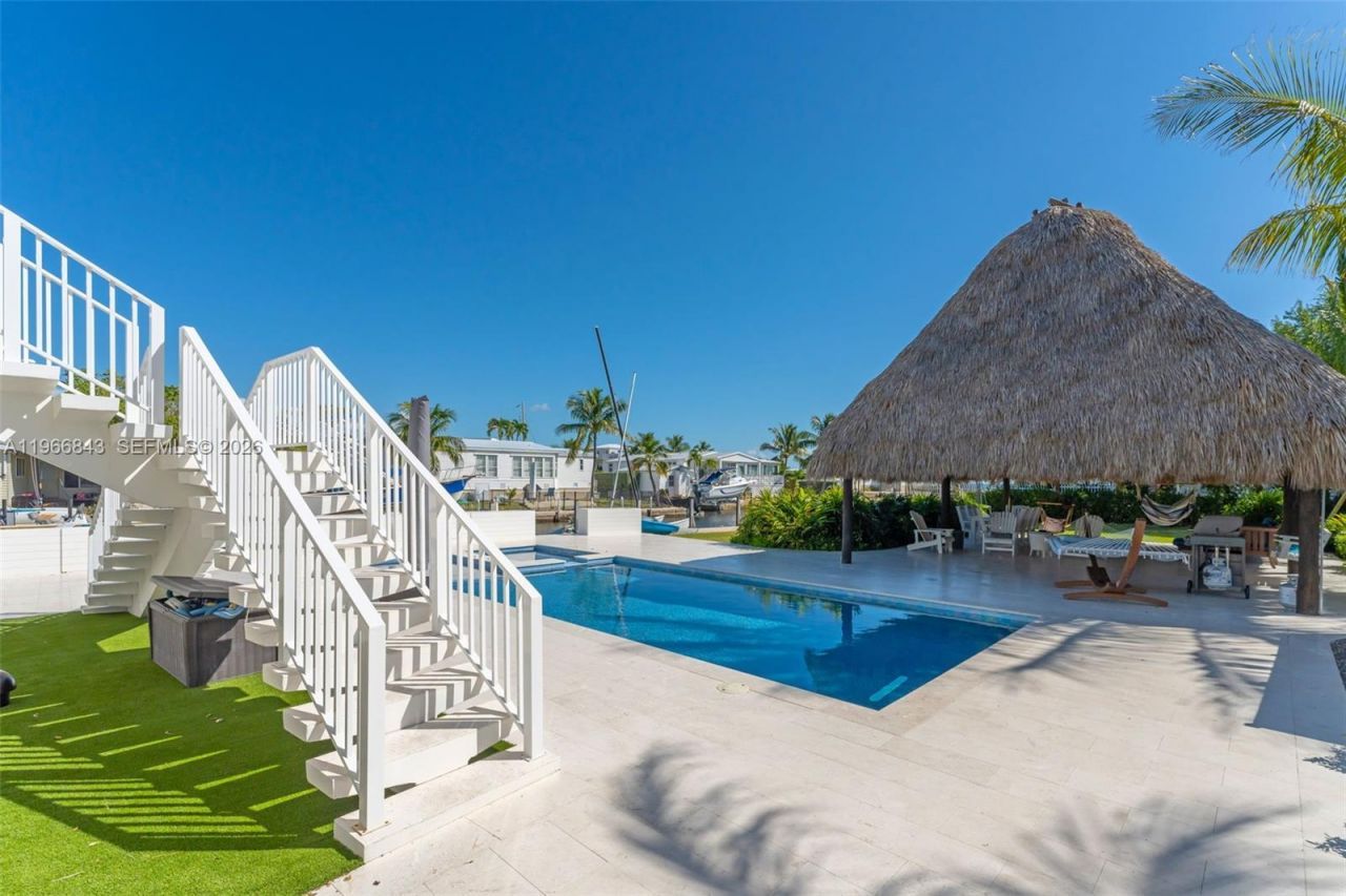 17 Poisonwood Rd, Key Largo, FL 33037 Photo