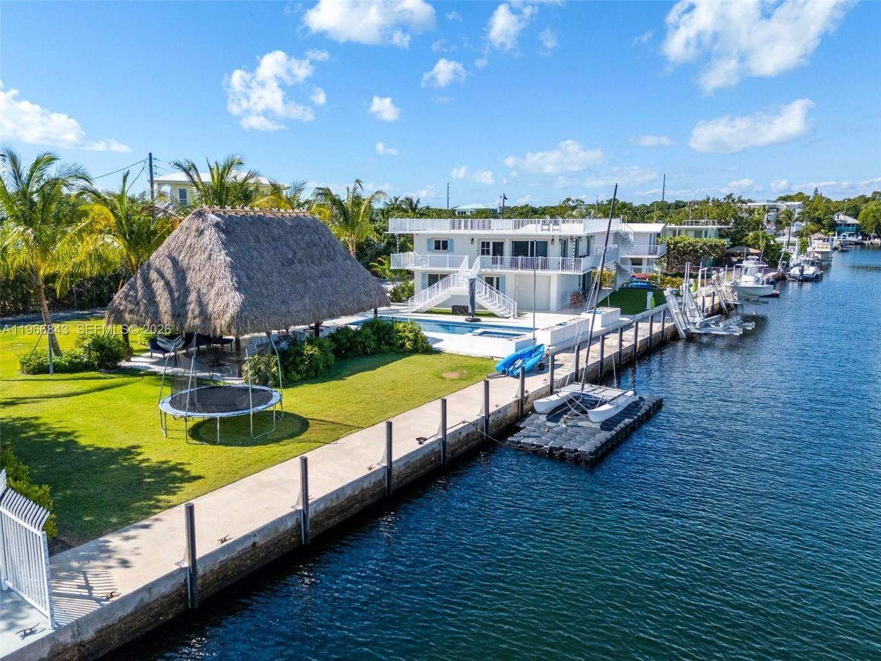 17 Poisonwood Rd, Key Largo, FL 33037 Photo