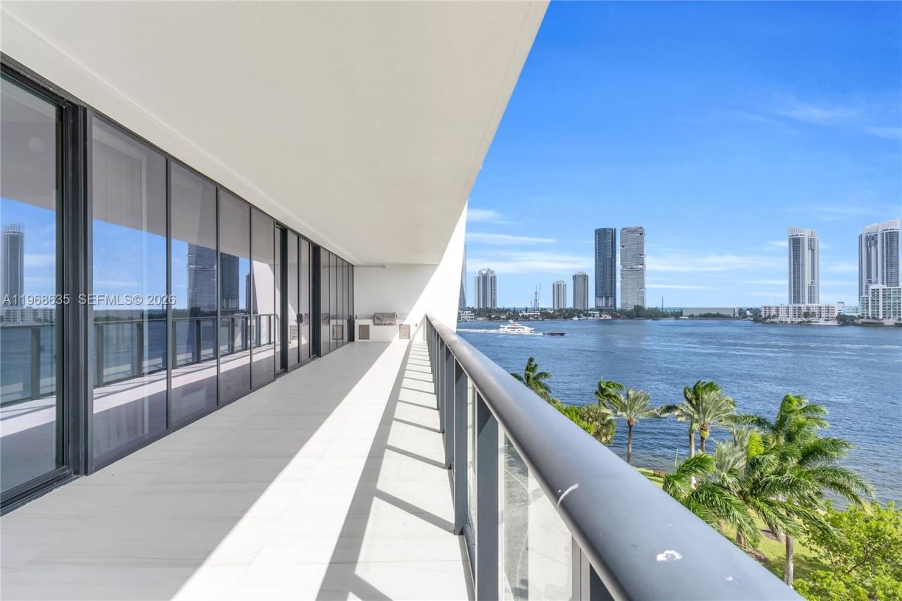 5000 Island Estates Dr, Unit 501, Aventura, FL 33160 Photo