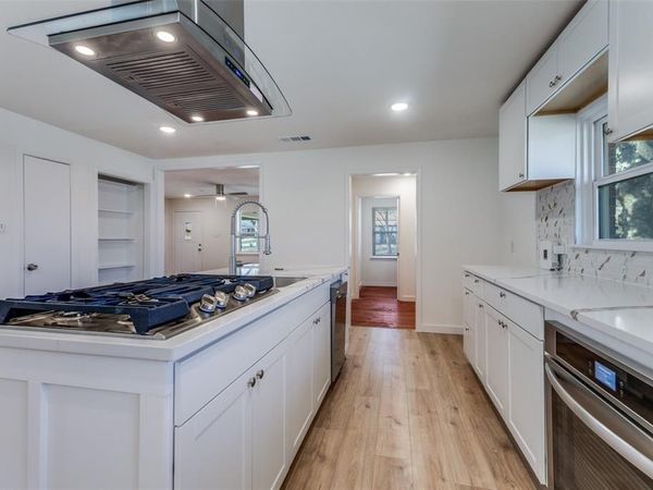 2710 Fairfax Drive, Garland, TX 75041