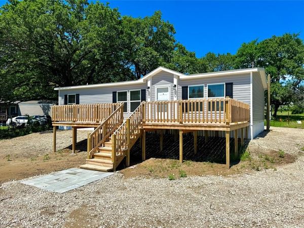 706 Sandpiper Court, Seven Points, TX 75143