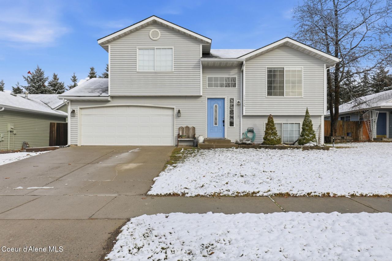 11438 N Stinson Loop, Hayden, ID 83835 Main Photo