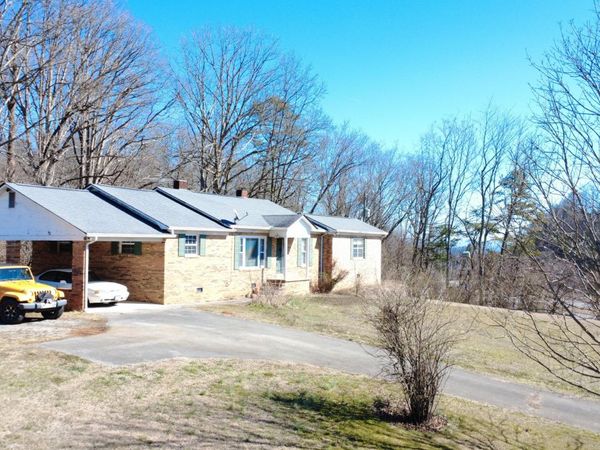 2915 Enka Highway, Morristown, TN 37813