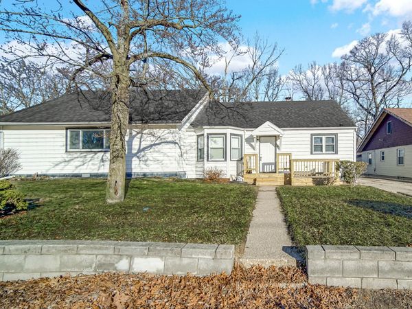 721 N Woodland Avenue, Michigan City, IN 46360
