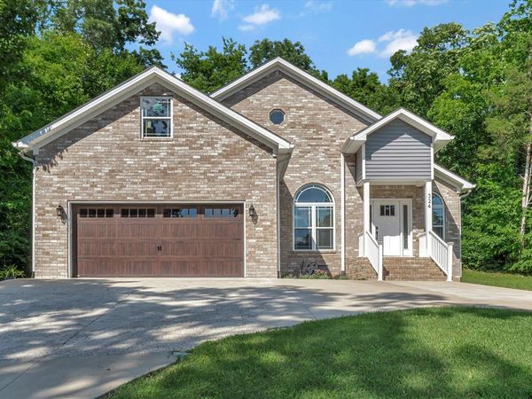 324 Mae Ola Drive , Bowling Green, KY 42101