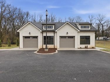 512 Unit 811 Old Lovers Lane Unit 811, Bowling Green, KY 42103