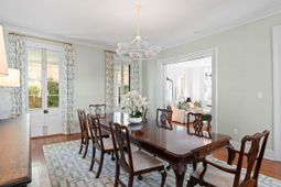 18 Logan Street photo 4