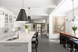 18 Logan Street photo 4