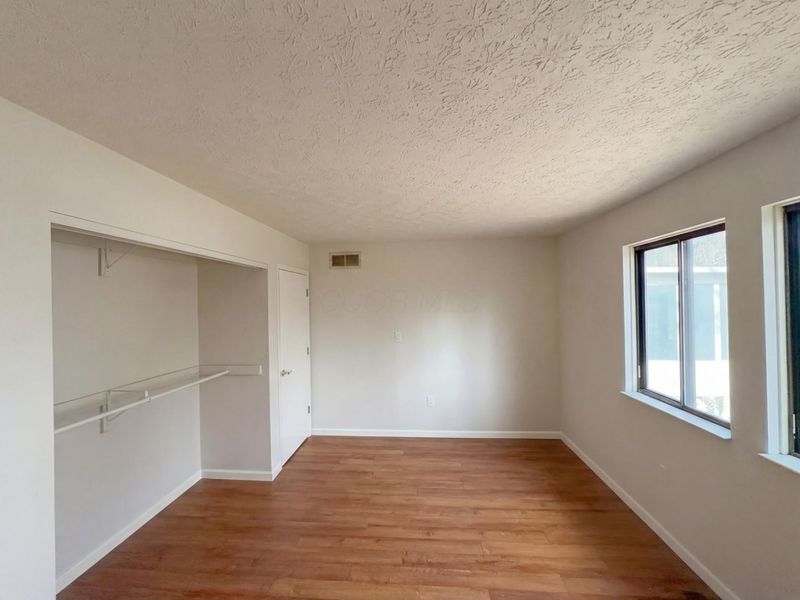 6628 Brock Street, Dublin, OH 43017 Photo 4