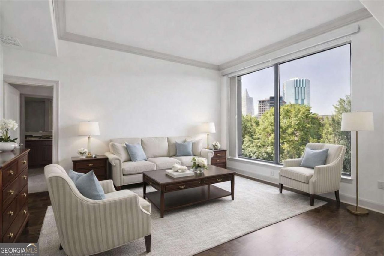 3445 Stratford Road Ne, Unit 502, Atlanta, GA 30326 Main Photo