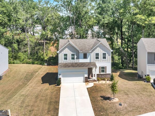 289 Pond Court, Hoschton, GA 30548