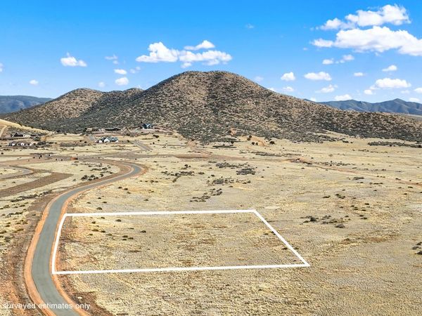 00 E Ventura Way, Unit 4, Prescott Valley, AZ 86315