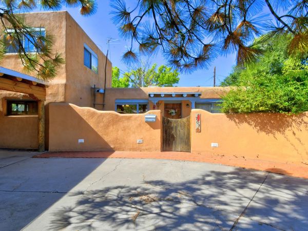 707 17th Street NW, Albuquerque, NM 87104