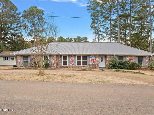 489 Cheyenne Lane, Madison, MS 39110