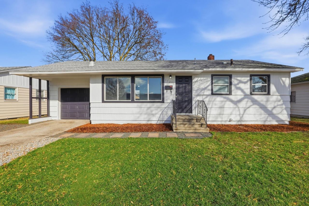 1721 E Central Ave, Spokane, WA 99207 Main Photo