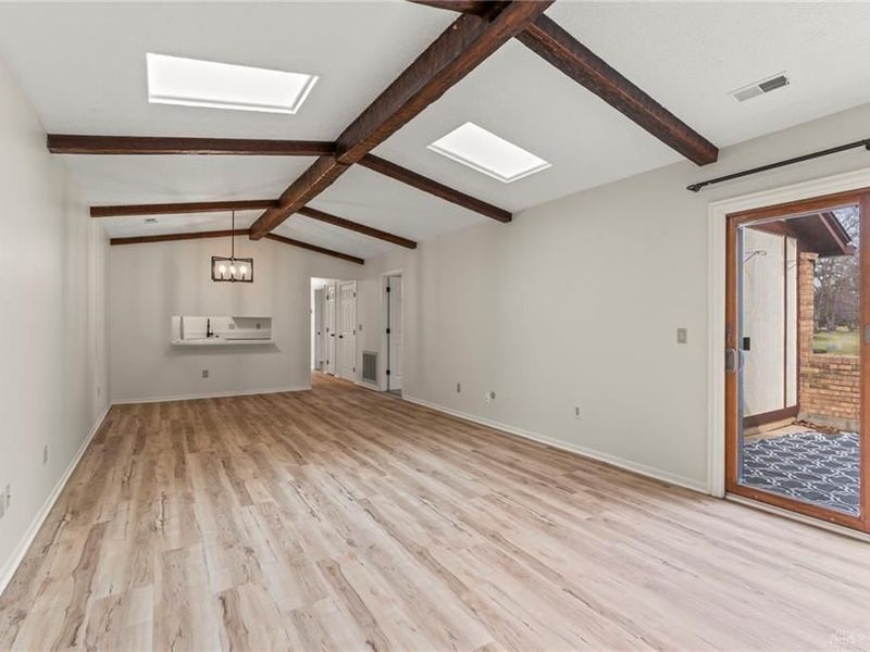 971 Pine Needles Drive, Washington Township, OH 45458 Photo 15