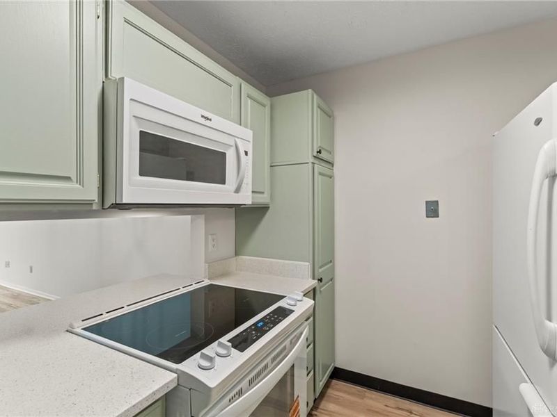 971 Pine Needles Drive, Washington Township, OH 45458 Photo 9