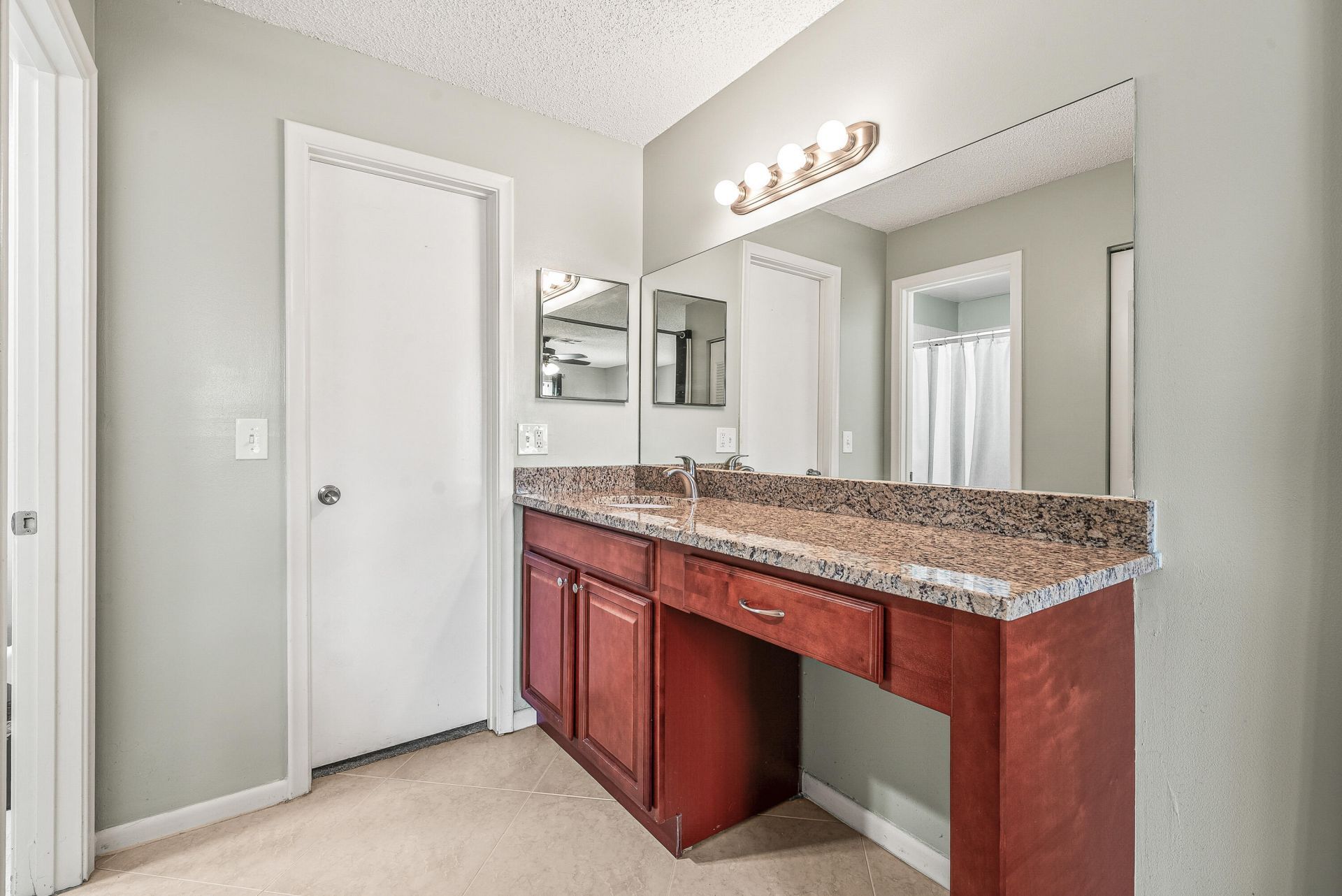 1640 NW 19th Terrace, Unit 203, Delray Beach, FL 33445 Photo