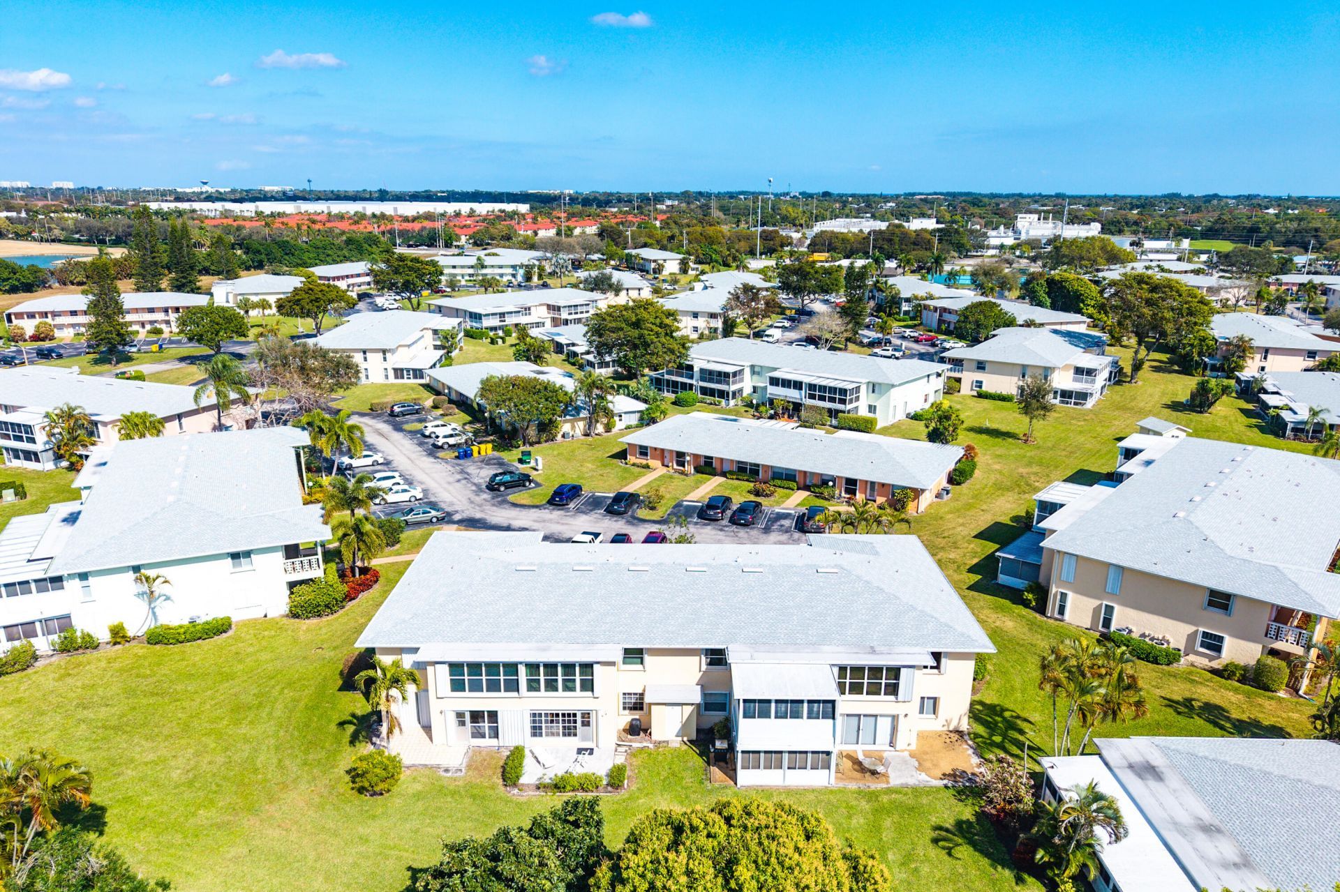 1640 NW 19th Terrace, Unit 203, Delray Beach, FL 33445 Photo